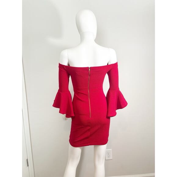 Teeze Me Cherry Red Off-Shoulder Ruffle Mini Sheath Dress Size 1/2 - Picture 4 of 6